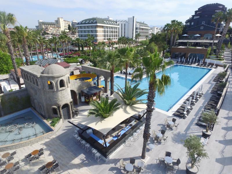 Thalia Beach Resort Hotel 쿰코이 외부 사진